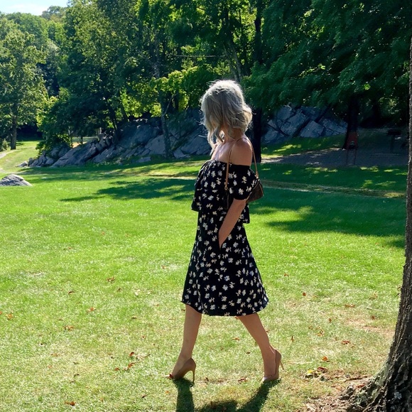 Meet your Posher, Kinga - Picture 1 of 1